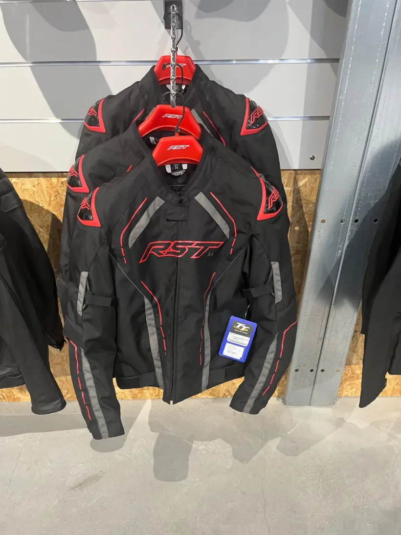 Dd Racing By Legend Motor Magasin De Motos Et Quads A Vierzon Vetements Et Accessoires Motards 06