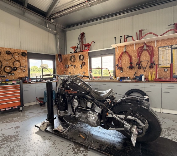 Dd Racing By Legend Motor Magasin De Motos Et Quads A Vierzon Atelier04