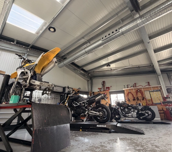 Dd Racing By Legend Motor Magasin De Motos Et Quads A Vierzon Atelier05